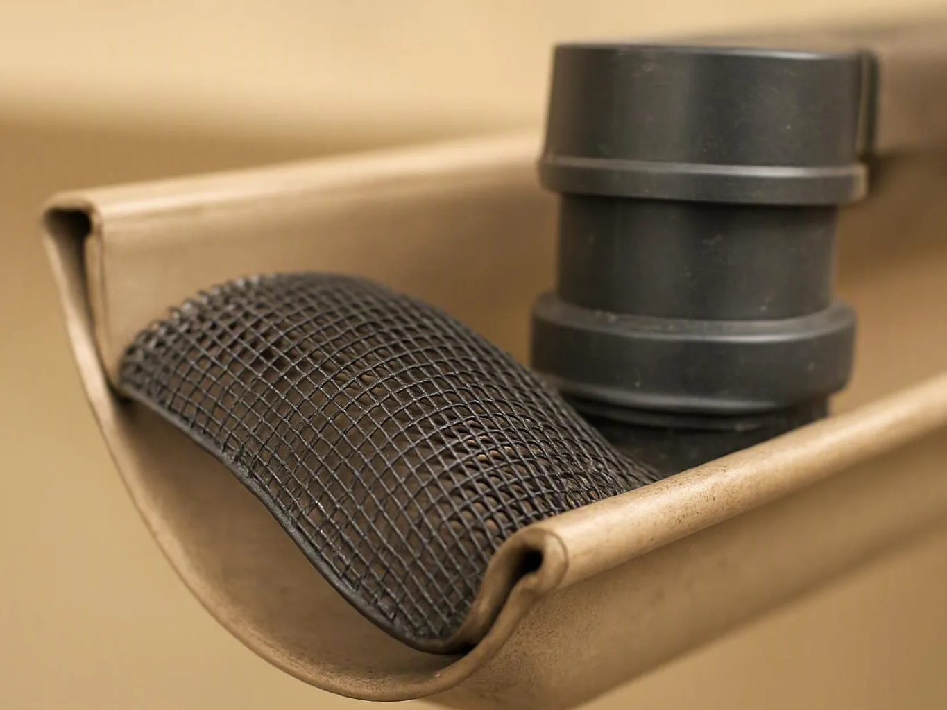 Stormwater-Credit Rainwater Harvesting Gutter Systems